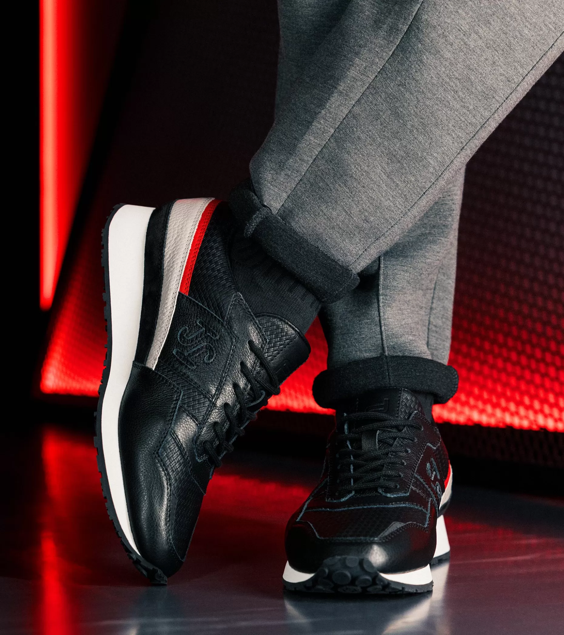 Porsche Design Sonra X - Ltd. 50Y Edition Sneaker> Fashion & Sport